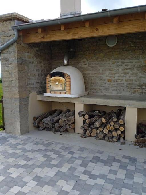 Gite Les Arcades Collonges-en Charollais ภายนอก รูปภาพ